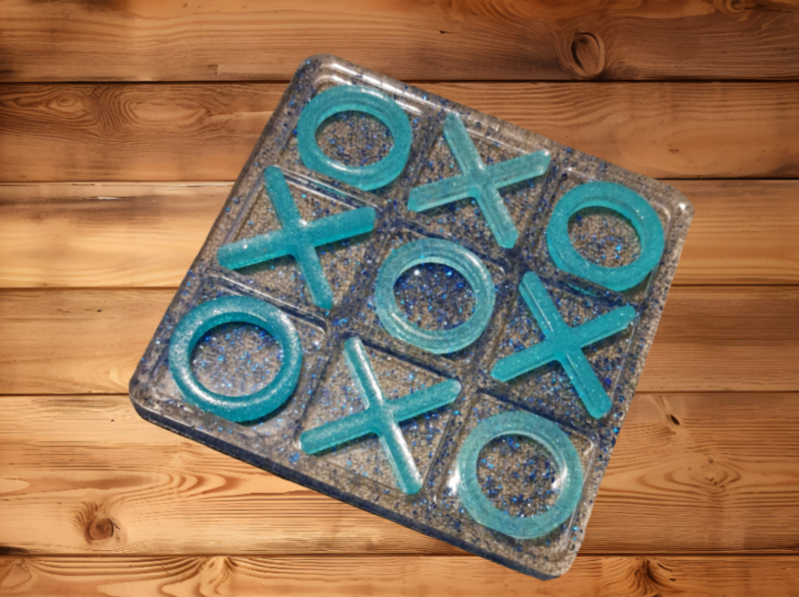 Resin Noughts and Crosses Travel Game.