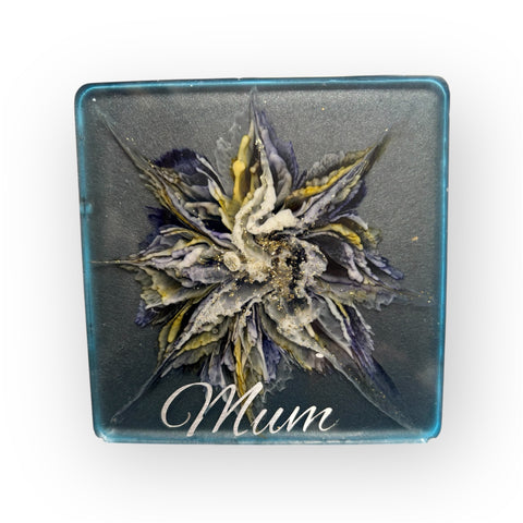 Resin personalised  flower bloom coasters